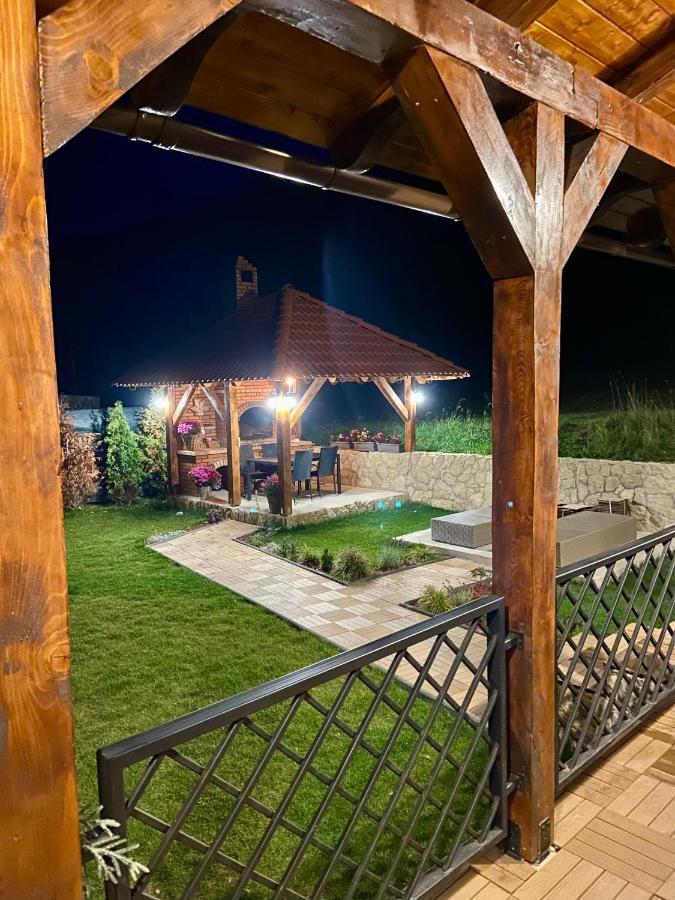 Top3 Zarnesti Exterior photo